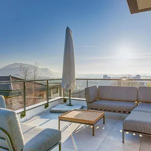  Apartment Serenity - 3 Bedroom Floor Parking & View Terrace